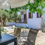 Skopelos Evergreen Apartment