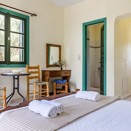 Skopelos Evergreen