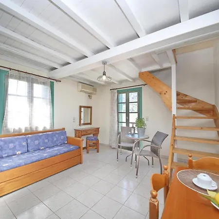 Skopelos Evergreen Apartament Stafylos