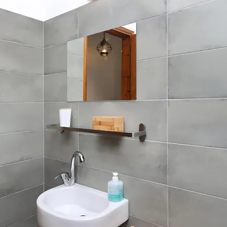 شقة Skopelos Evergreen *