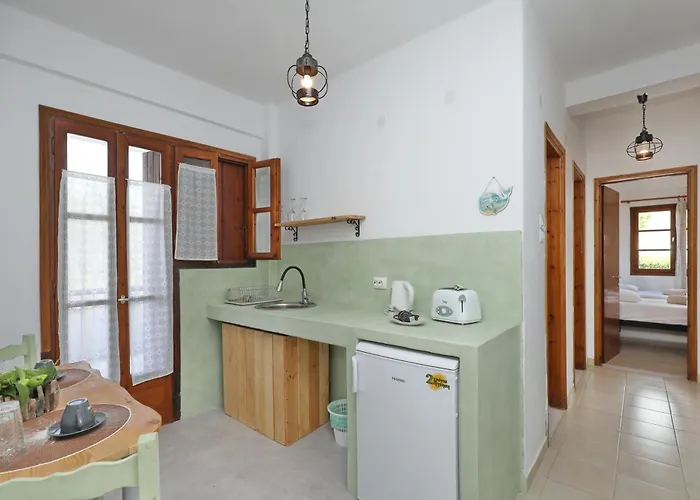 Skopelos Evergreen Stafylos